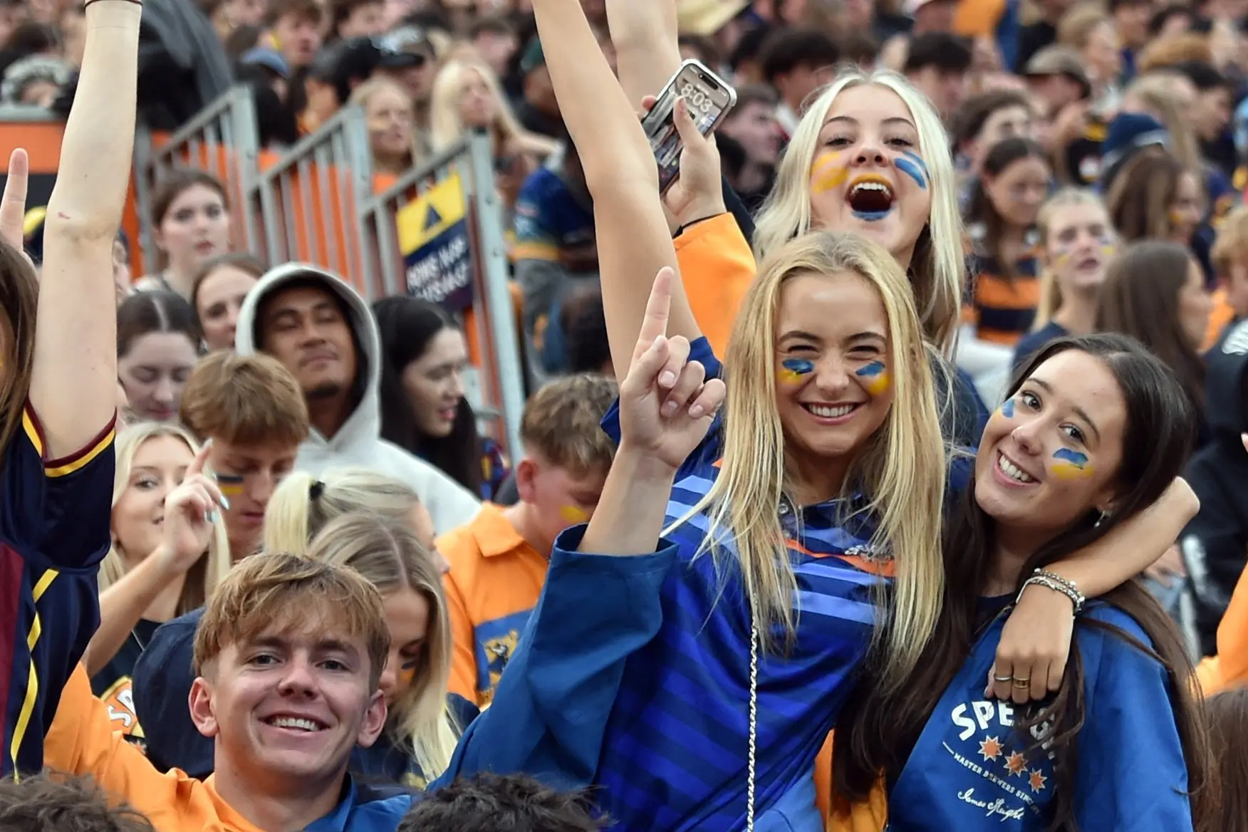 Will Highlanders fans have plenty of reasons to celebrate in 2027? Photo: Peter McIntosh