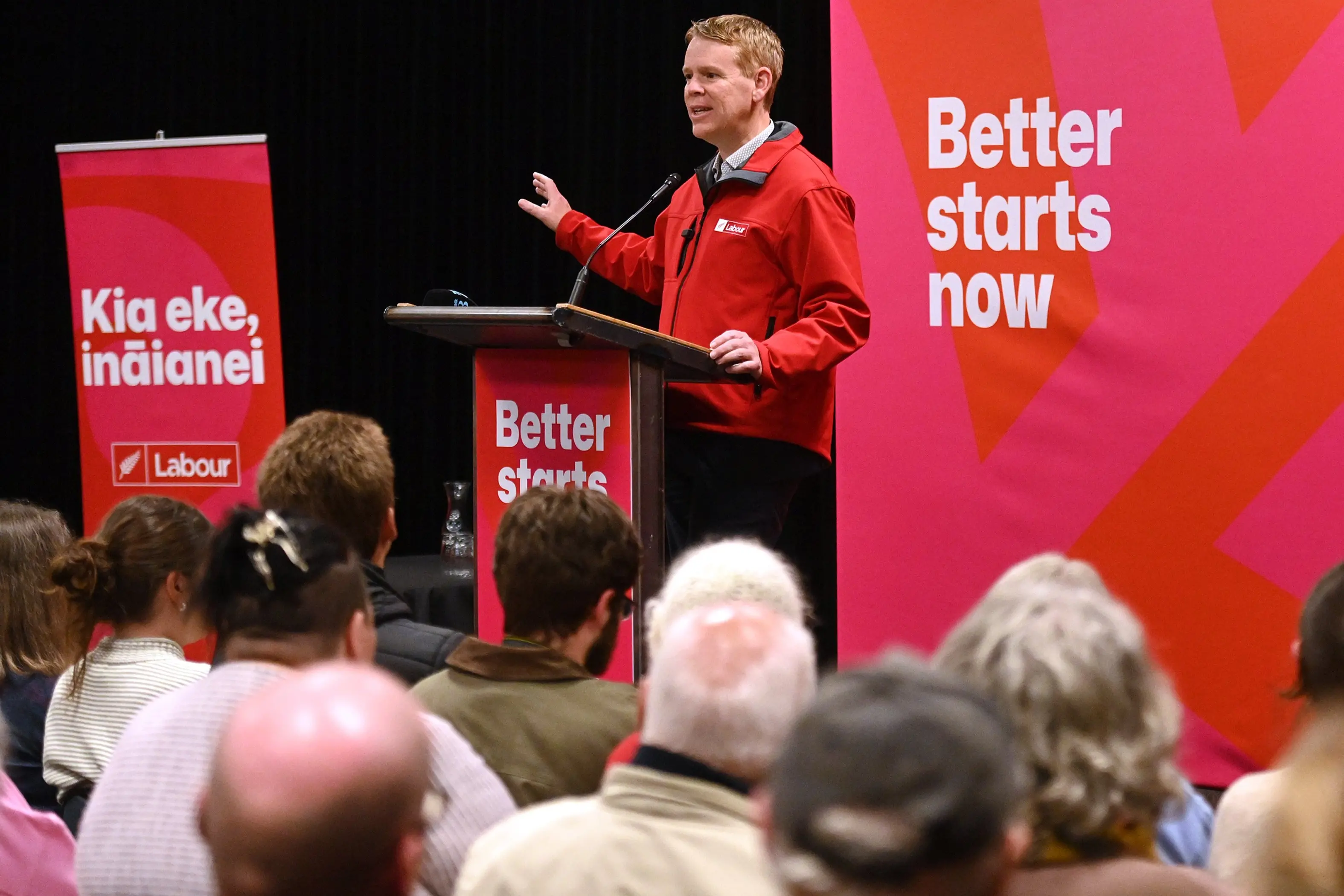 Labour leader Chris Hipkins addresses a capacity crowd at the Dunedin Public Art Gallery on Friday. Photo: Linda .,bertson