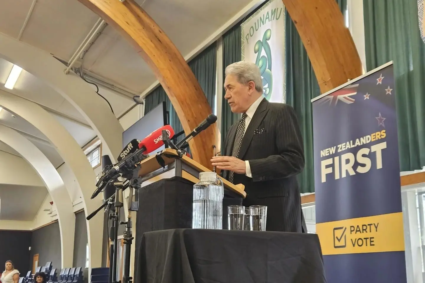 <p>Winston Peters addresses the election meeting at Papakura. Photo: RNZ/Russell Palmer</p>\\n